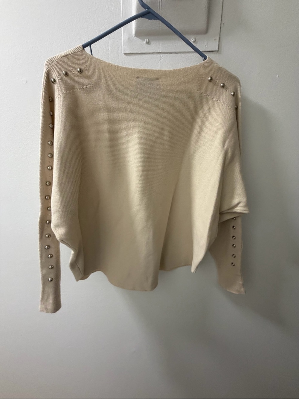 LIV Milano Cream Pearl Studded Sweater Size Large - Picture 4 of 4